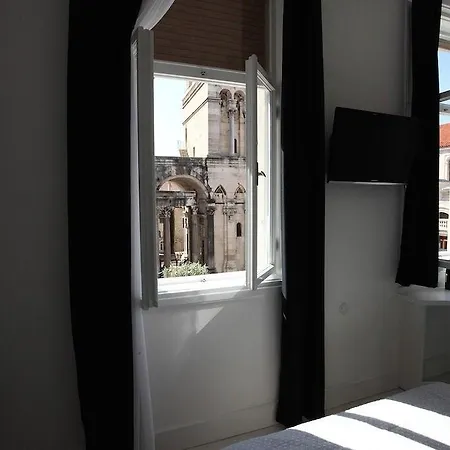 Plr Luxury * Split