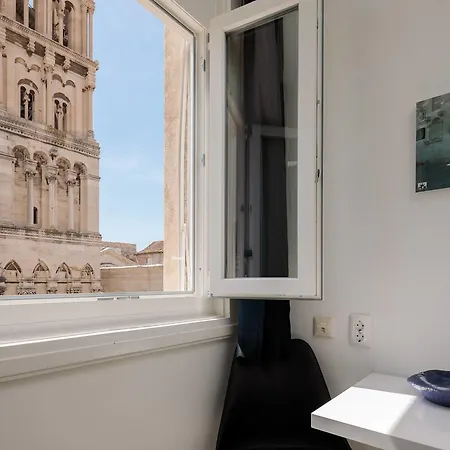 Apartment Plr Luxury Rooms Split