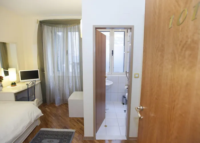 Plr Luxury 아파트